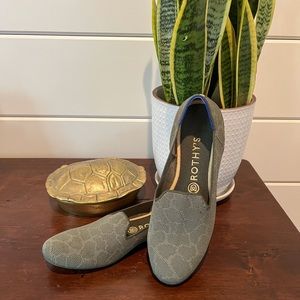 Rothy's green giraffe loafers